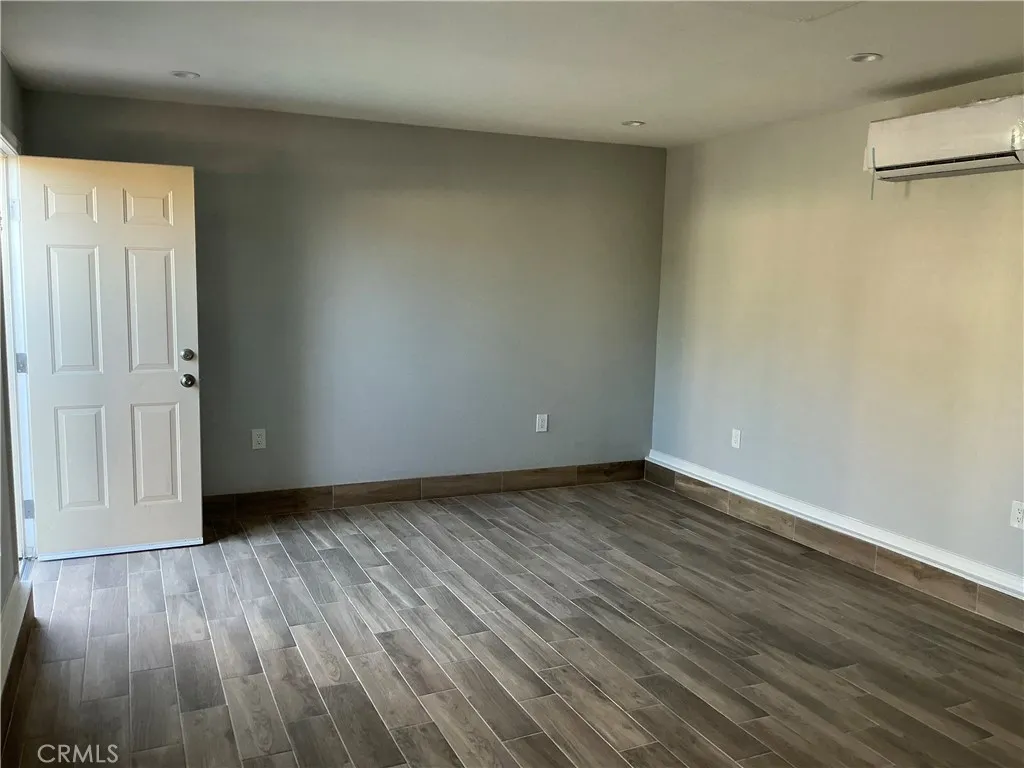 Additional image 4 of 3229 Locust Avenue Unit 1/2, Long Beach, CA 90807