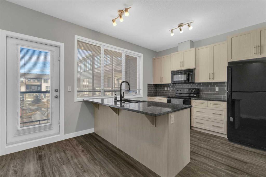 Additional image 6 of 304-125 Caribou Crescent, Red Deer, AB, T2P 0P5