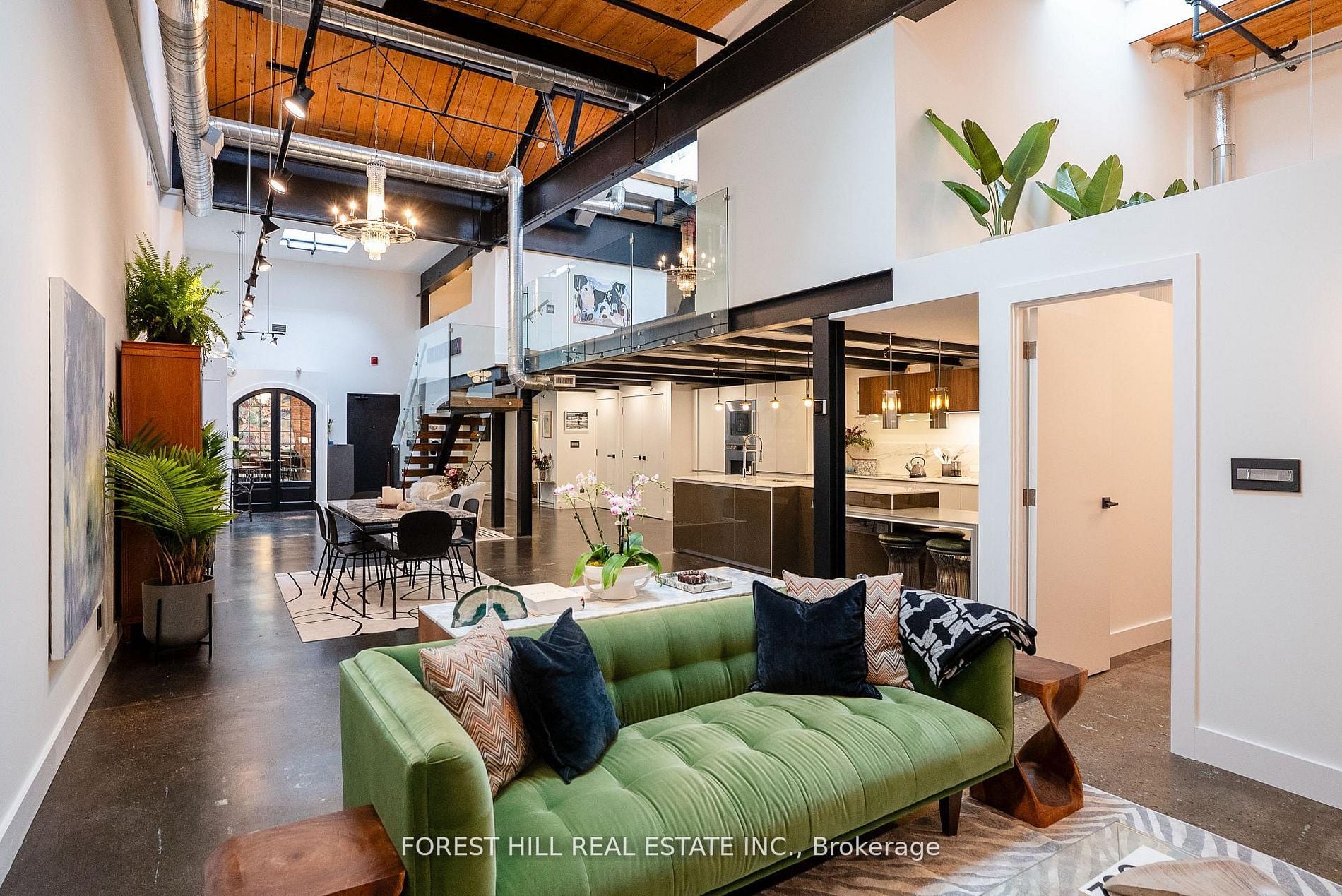 Additional image 2 of 123-326 Carlaw Avenue, Toronto, ON, M4M 3N8