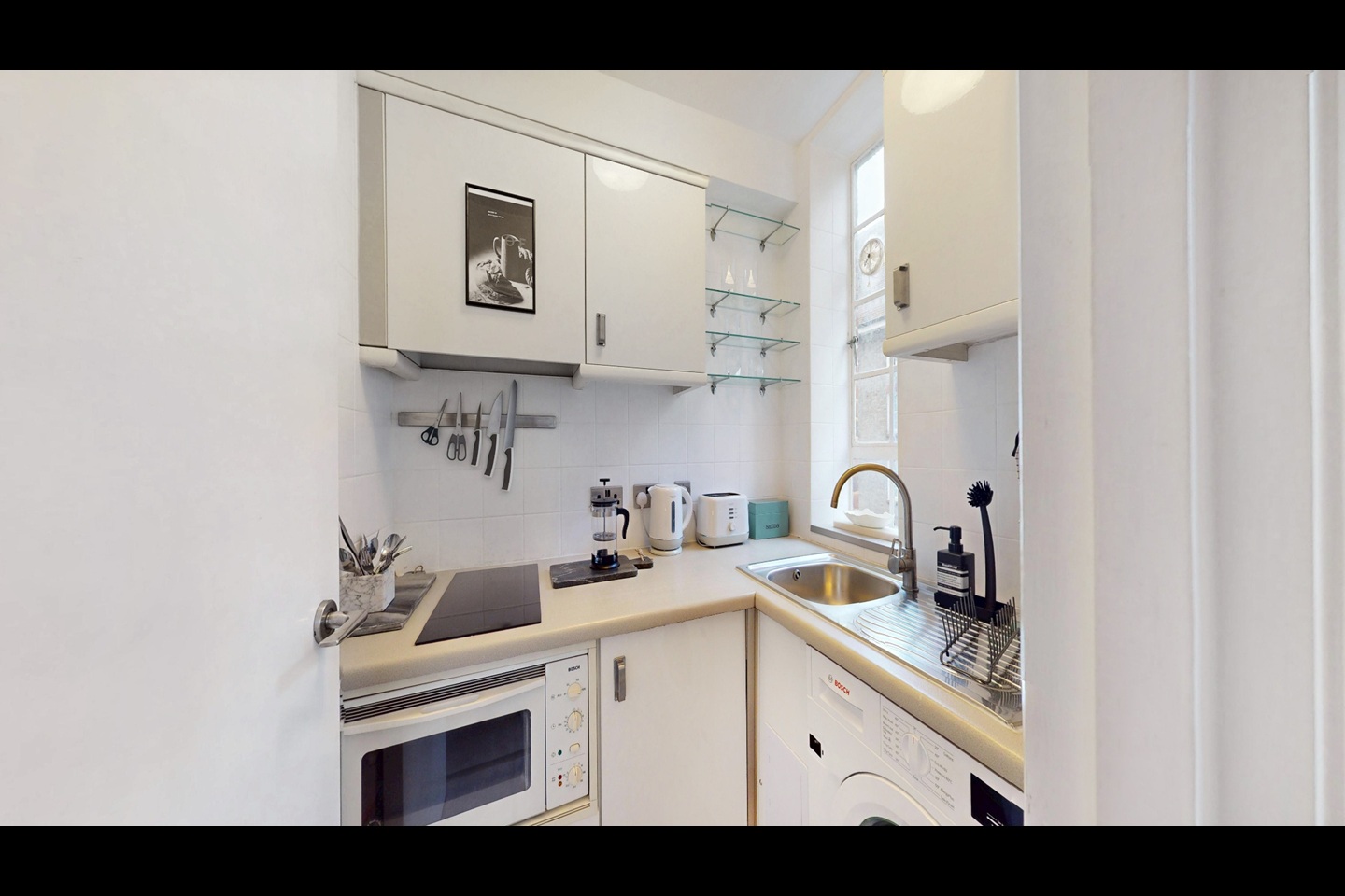 Additional image 3 of Studio Flat, Chelsea Cloisters, SW3, N1 7GU