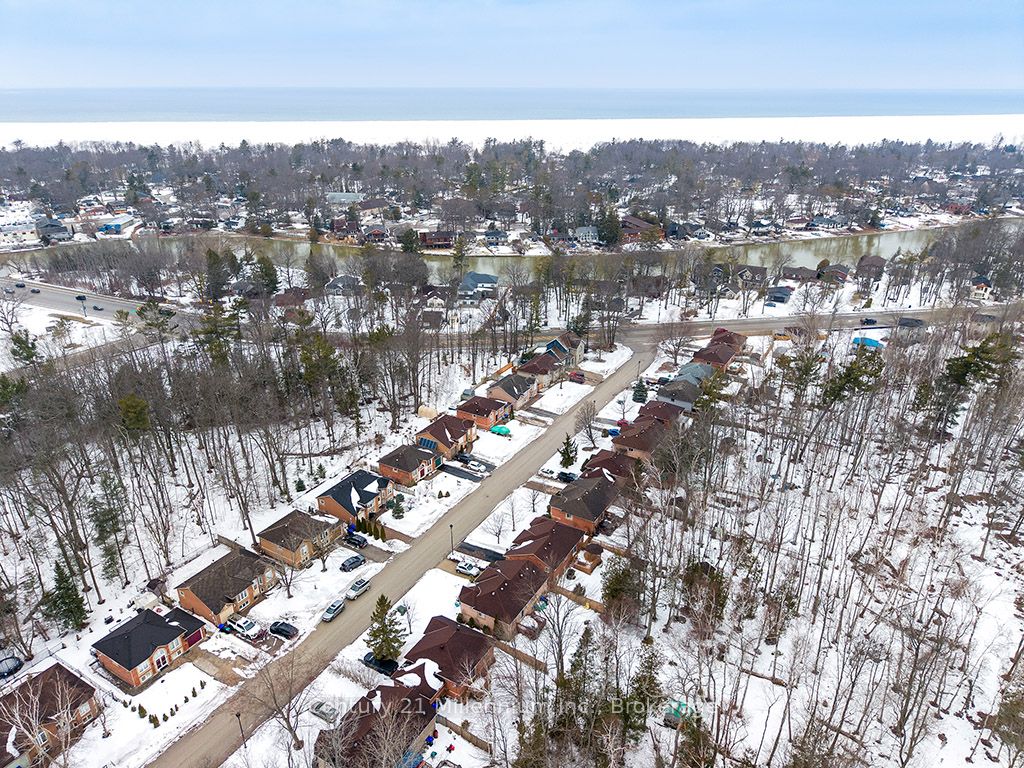 Additional image 2 of 15 Brillinger Drive, Wasaga Beach, ON, L9Z 1L4