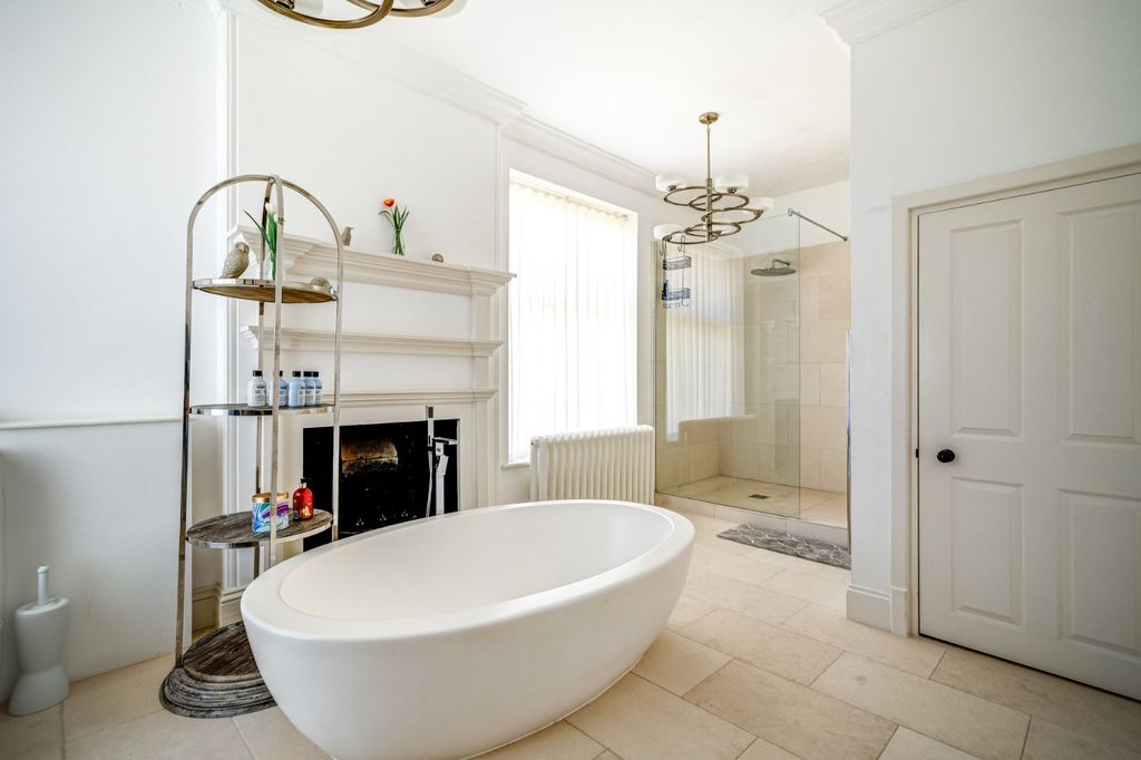 Additional image 18 of 19 bed detached house for saleBurton Hill, Malmesbury, Wiltshire SN16