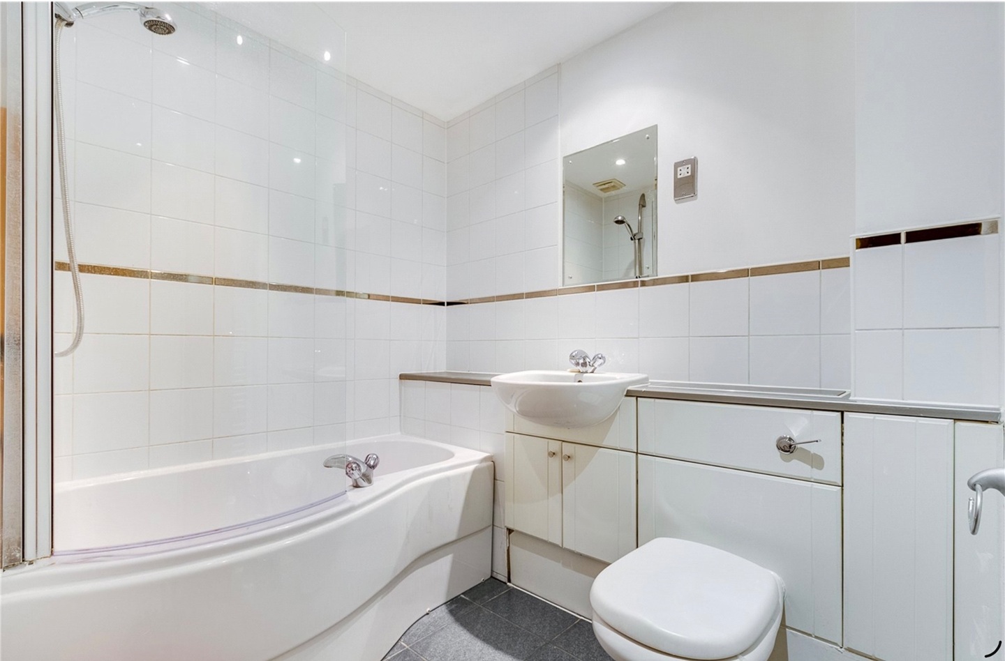 Additional image 4 of 2 Bed Flat, Angel Southside, EC1V, N1 7GU