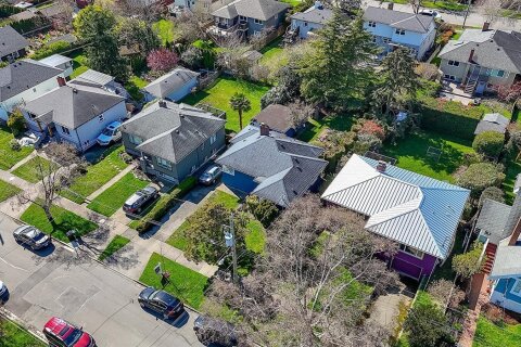 Additional image 8 of 444 Stannard Avenue, Victoria, BC, V8S 3M5