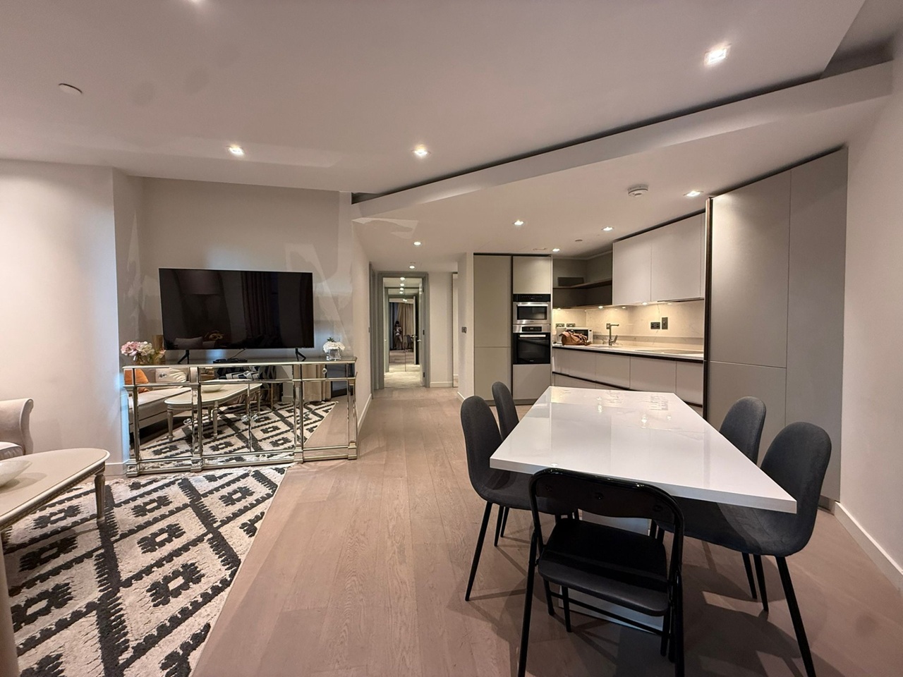 Additional image 3 of 2 Bed Flat, Westmark Tower, W2, N1 7GU