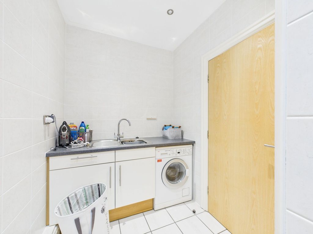 Additional image 16 of 2 bed flat for saleBeech Lane, Calderstones, Liverpool. L18