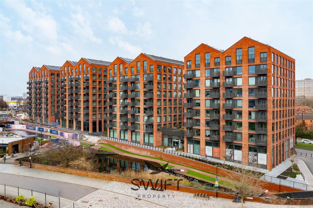 Brand New Apartments - Glasswater Locks, Birmingham, B4