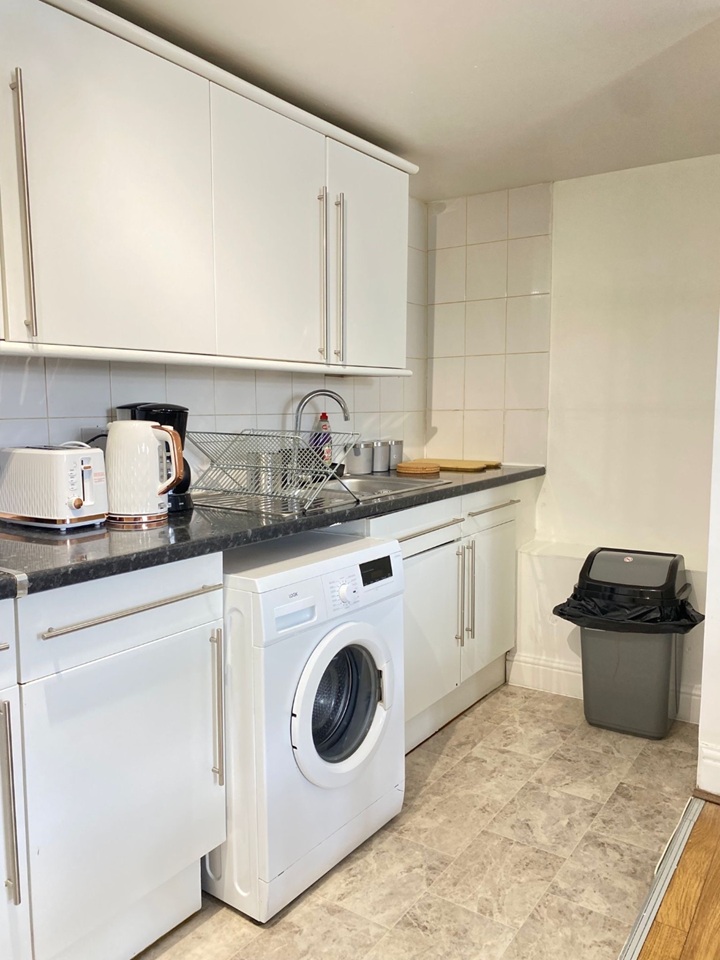 Additional image 9 of 2 Bed Flat, Brick Lane, E1, N1 7GU