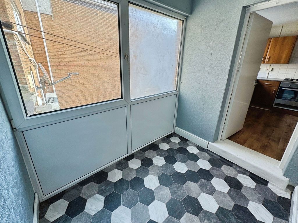 Additional image 8 of 2 bed flat for saleFairwood Drive, Baglan, Port Talbot SA12