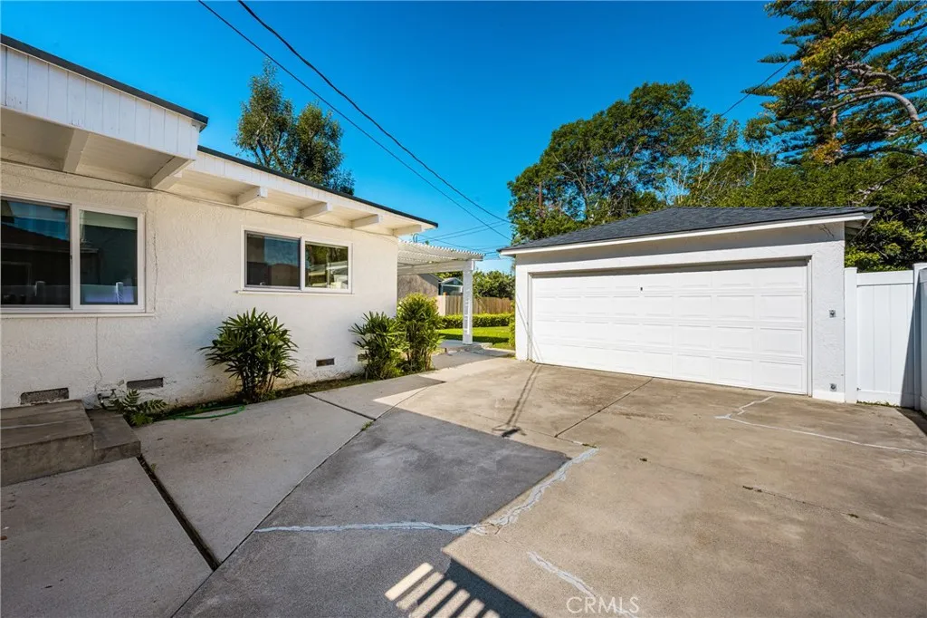 Additional image 21 of 2663 Riverside Dr, Costa Mesa, CA 92627