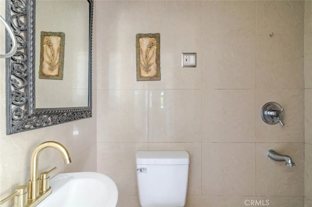 Additional image 20 of 2138 N Frederic Street, Burbank, CA 91504