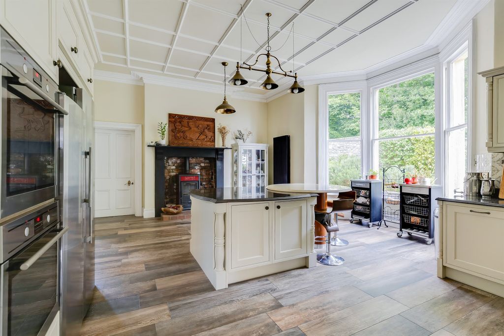 Additional image 6 of 7 bed semi-detached house for saleBeach Lane, Penarth CF64