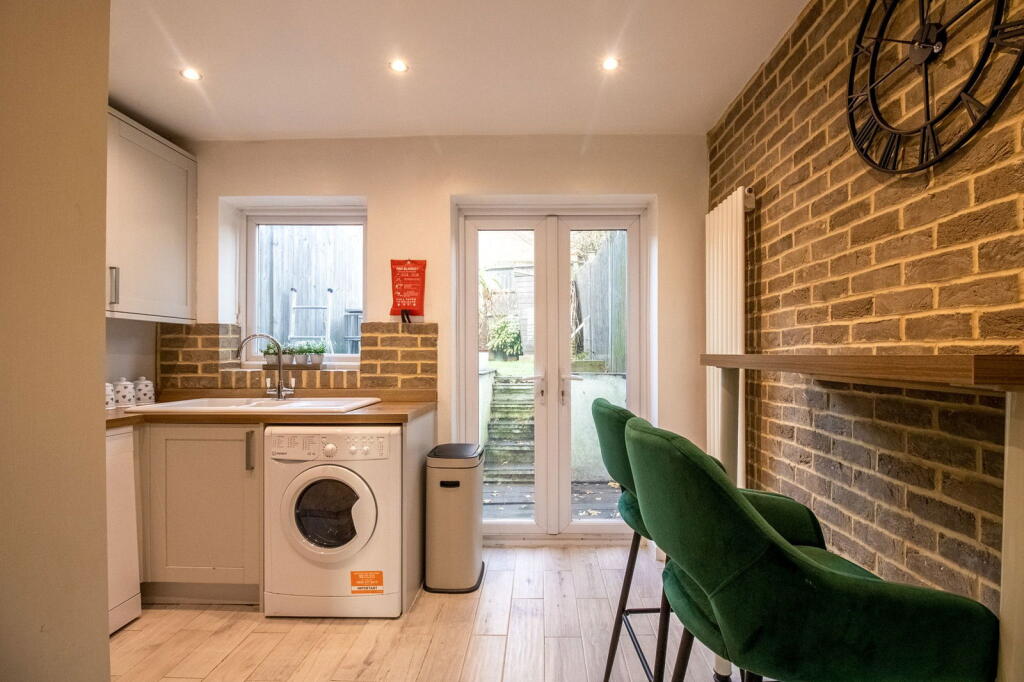 Additional image 7 of Old London Road, St. Albans, AL1 1QD