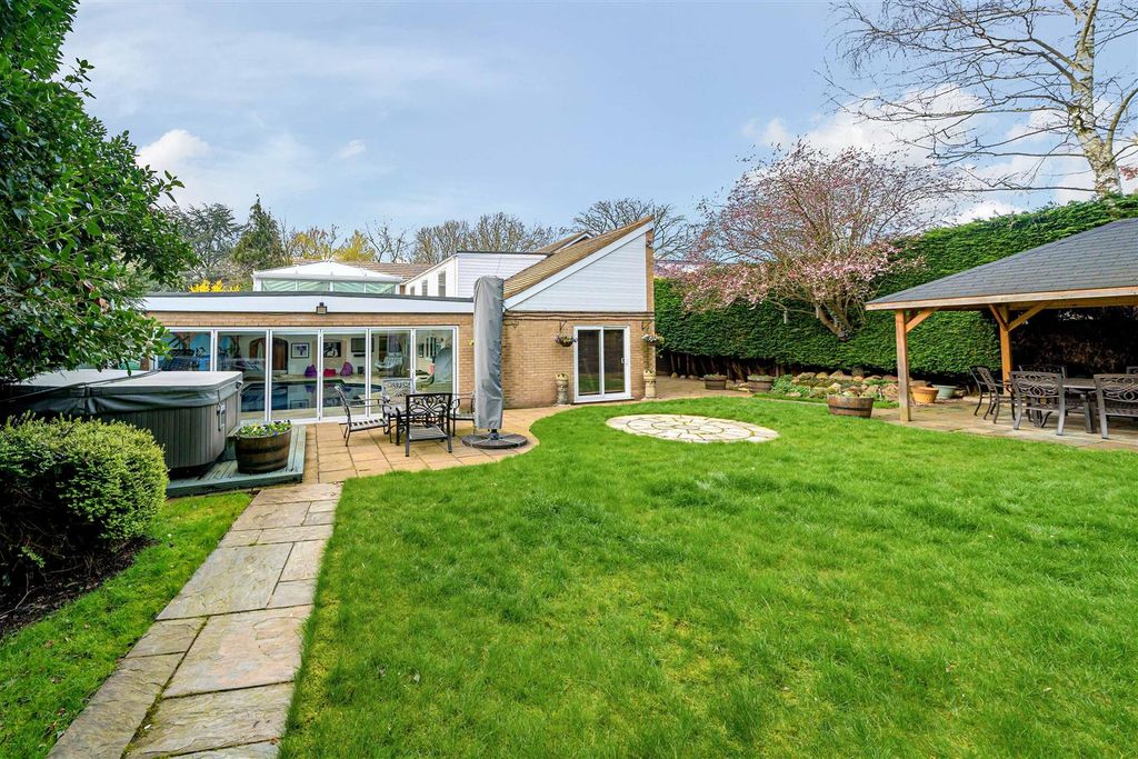Additional image 22 of 5 bed detached house for saleDebdale, Orton Waterville Village, Peterborough PE2