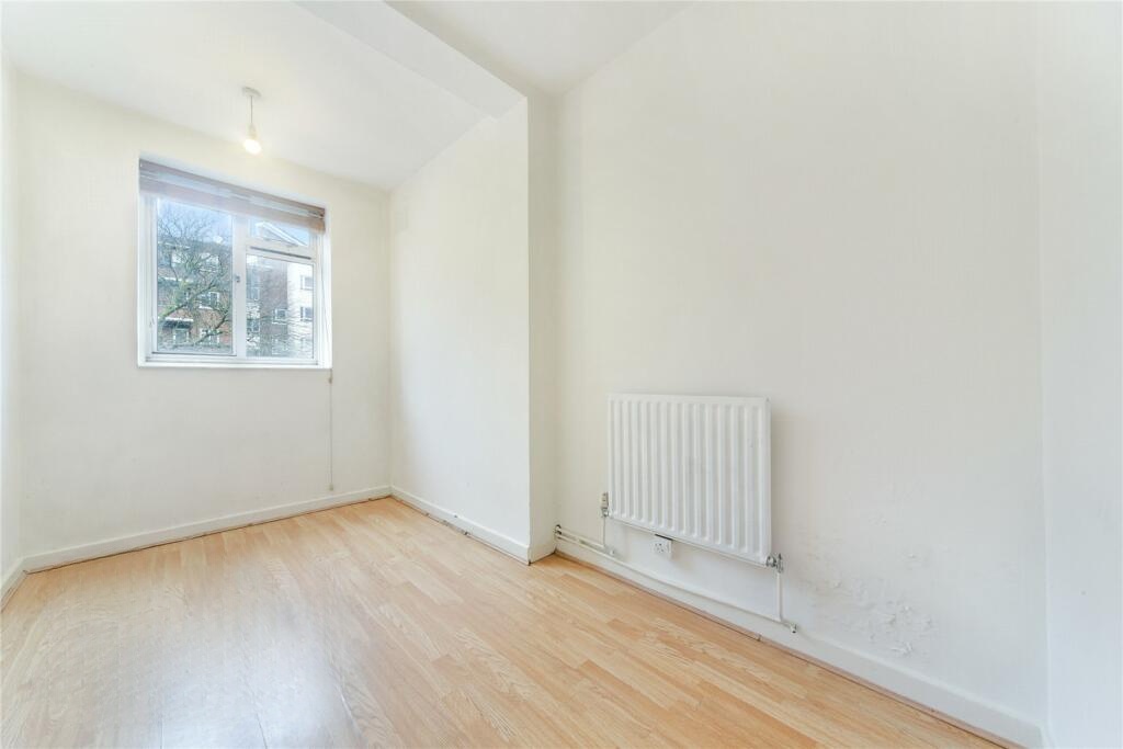 Additional image 7 of 4 Bed Flat, Ravenet Court, SW11, N1 7GU
