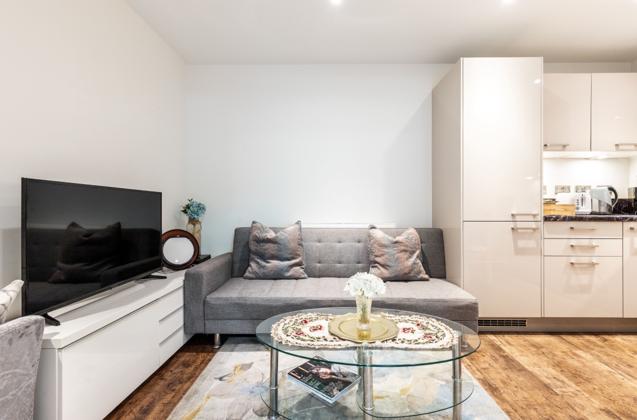 Additional image 25 of 3 Bed Flat, Valetta House, SW11, N1 7GU