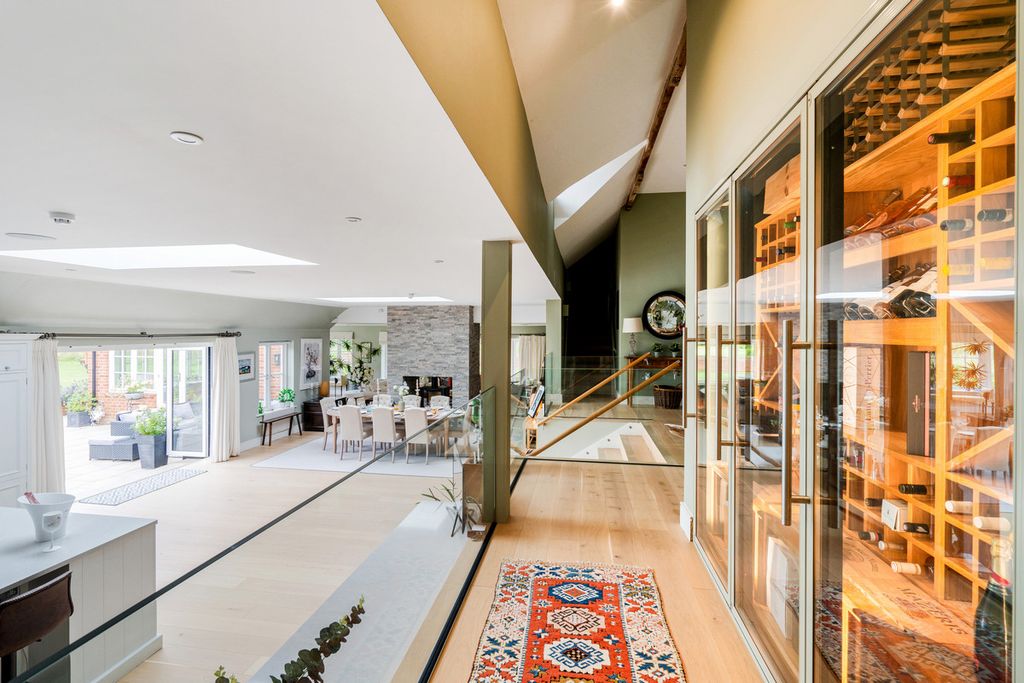 Additional image 3 of 5 bed detached house for saleRemenham Hill Henley-On-Thames, Oxfordshire RG9