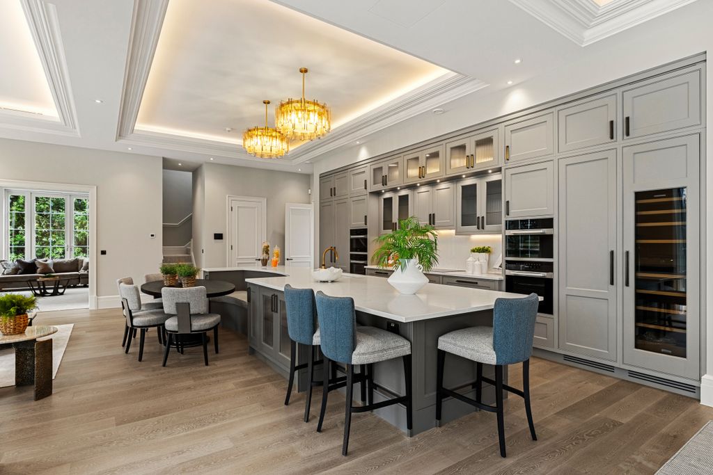 Additional image 8 of 6 bed country house for saleEast Road, Weybridge KT13