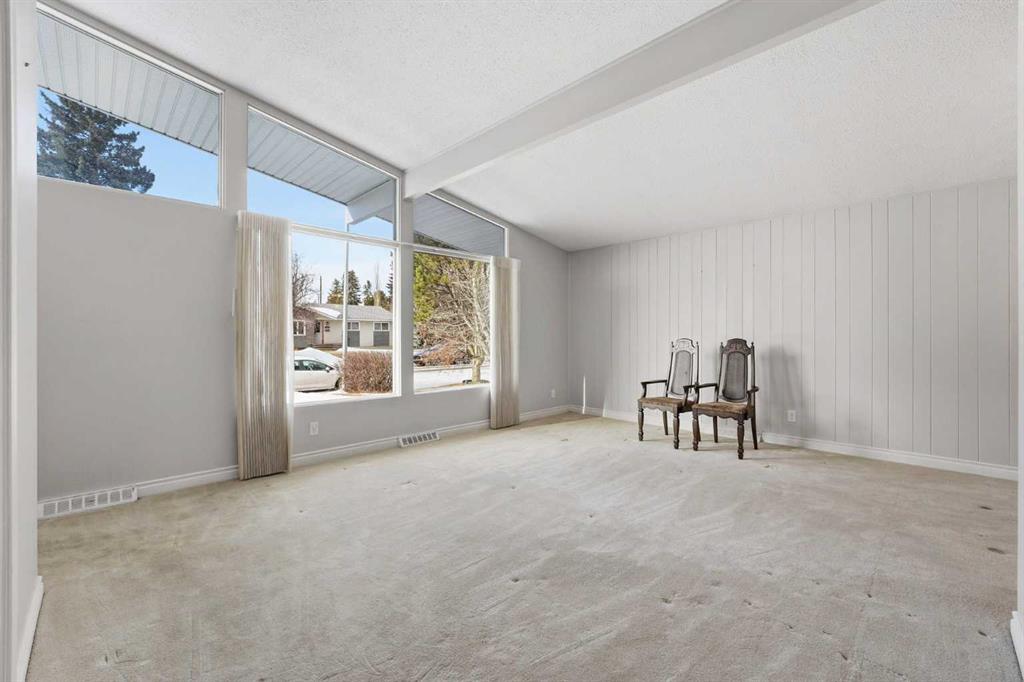 Additional image 5 of 4804 Brockington Road NW, Calgary, AB, T2L 1R6