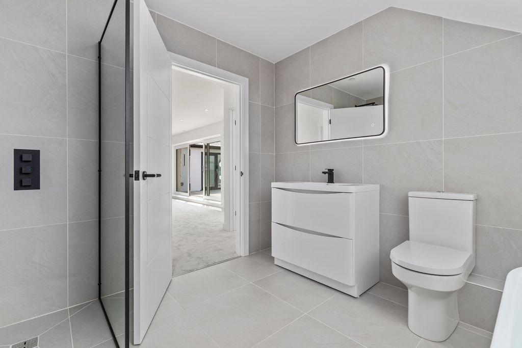 Additional image 30 of 4 bed detached house for saleBurton Ferry, Milford Haven SA73