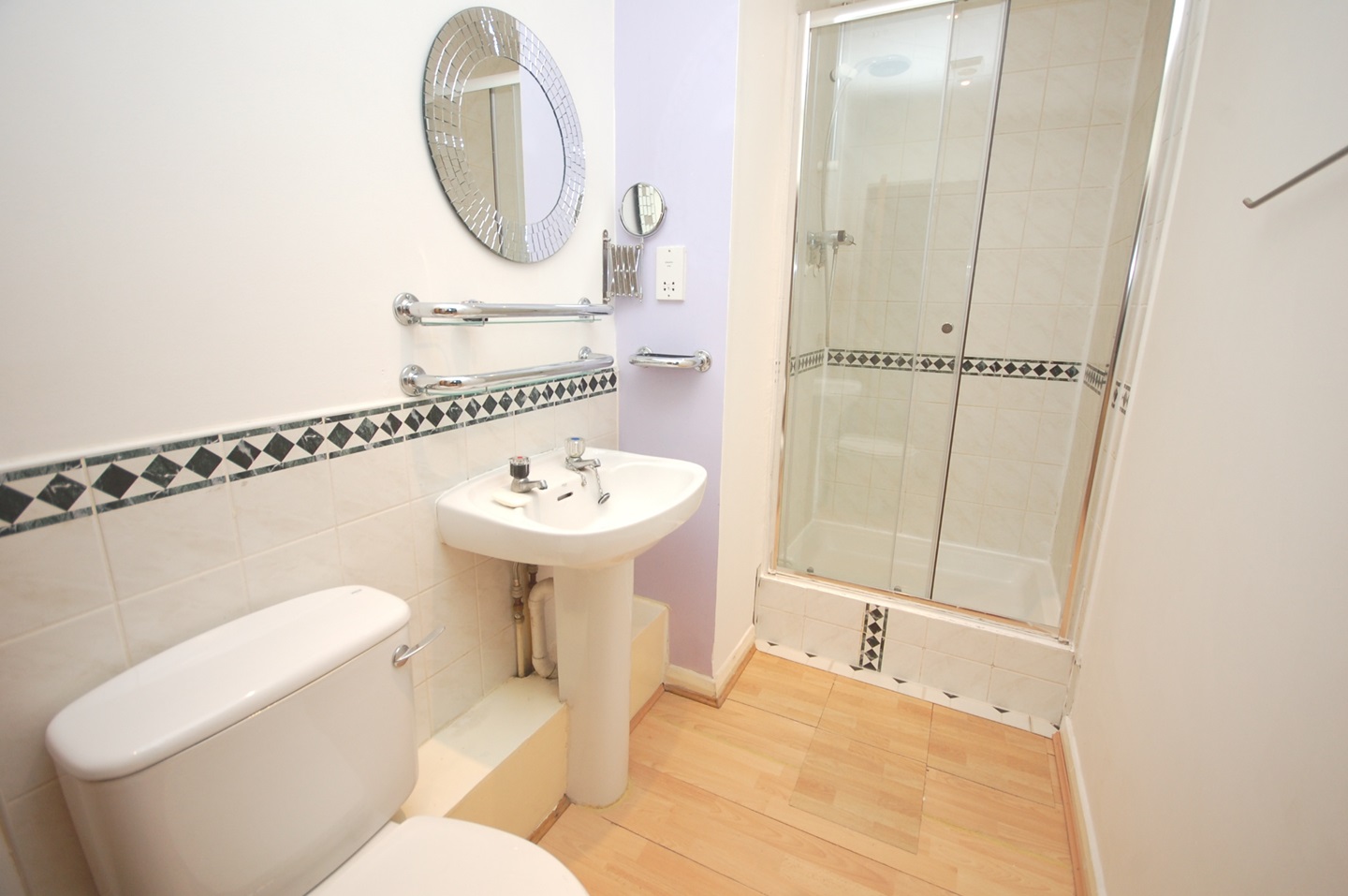 Additional image 3 of 1 Bed Flat, Metro Central Heights, SE1, N1 7GU