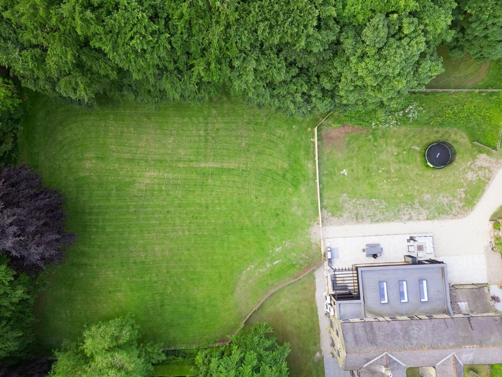 Additional image 43 of 5 bed detached house for saleCrocodile House, Manor Gardens, Thorner, Leeds LS14