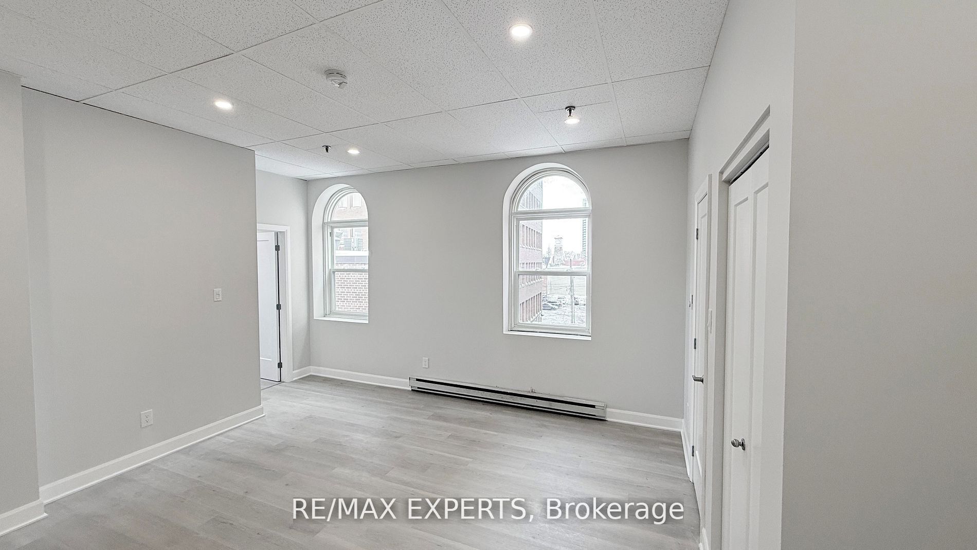 Additional image 4 of 404-8 Main Street S, Brampton, ON, L6W 2C3