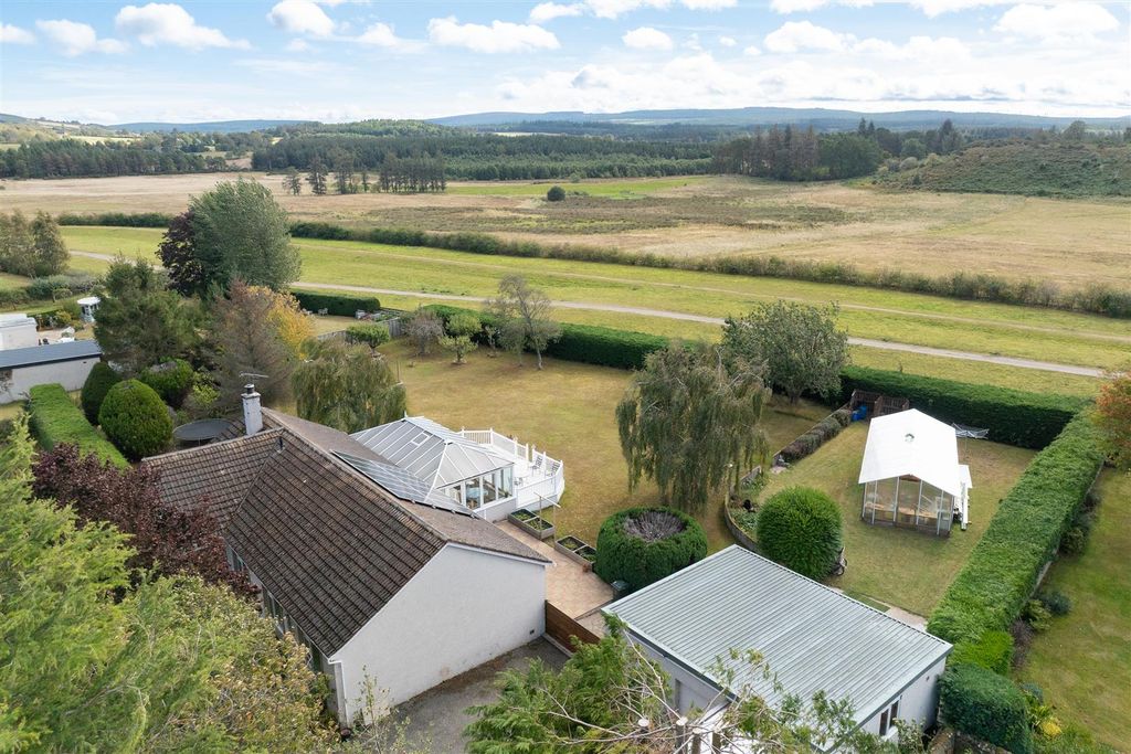 Additional image 5 of 4 bed detached bungalow for saleAngleen, 58 St. Leonards Road Forres, Moray IV36