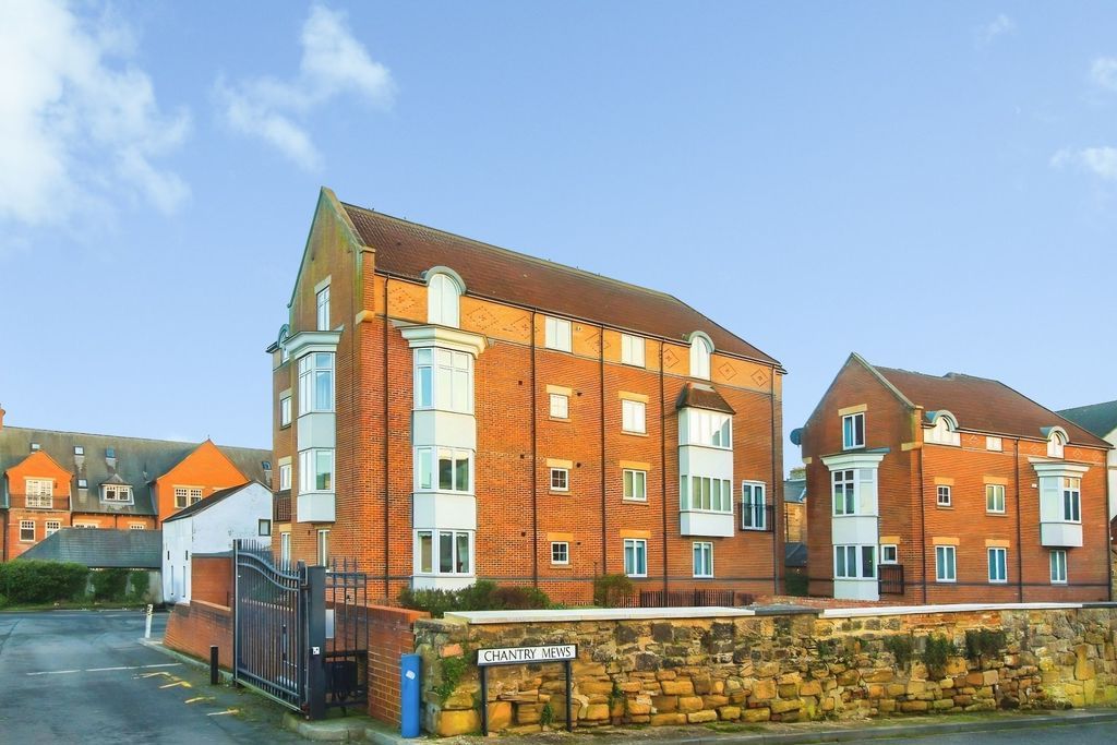 2 bed flat for saleChantry Mews, Morpeth NE61