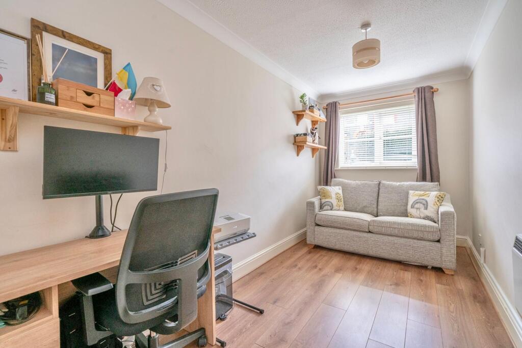 Additional image 13 of High Street, Markyate, AL3