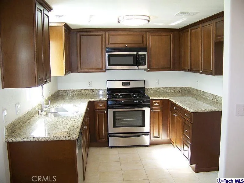 Additional image 8 of 6615 Sepulveda Unit 306, Van Nuys, CA 91411