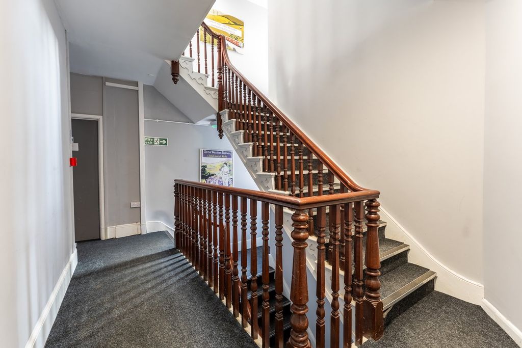 Additional image 17 of 1 bed flat for saleTemple Street, Llandrindod Wells LD1