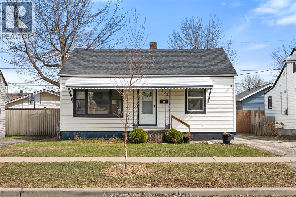 1522 Westcott , Windsor, ON, N8Y4C6 photo 2