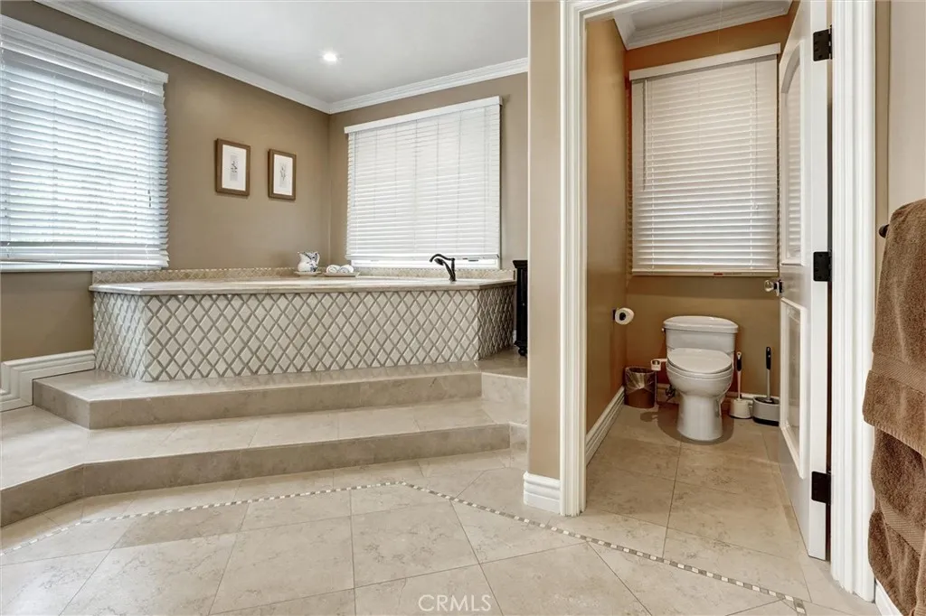 Additional image 101 of 4751 Topeka Drive, Tarzana, CA 91356
