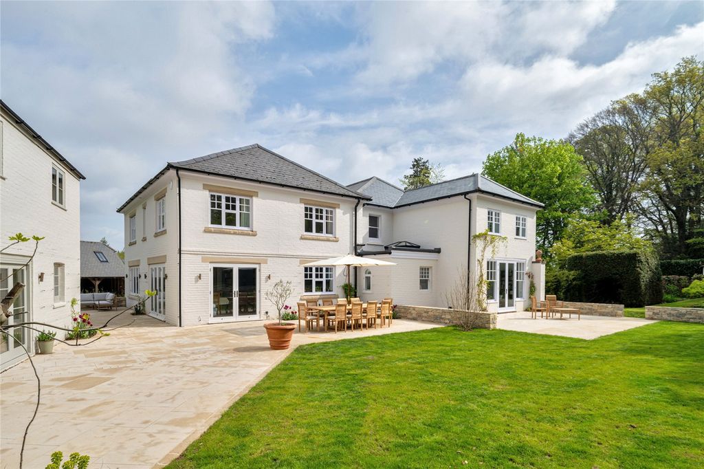 Additional image 22 of 7 bed detached house for saleStoke Row, Henley-On-Thames, Oxfordshire RG9