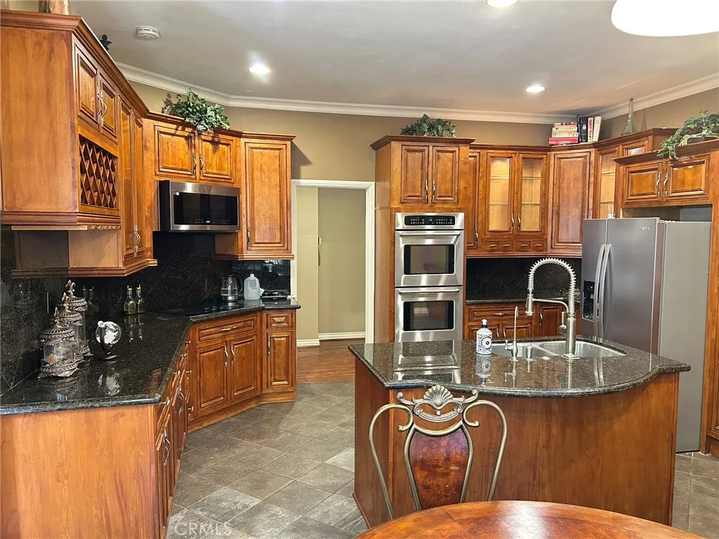 Additional image 14 of 300 S Timken Rd, Anaheim, CA 92808