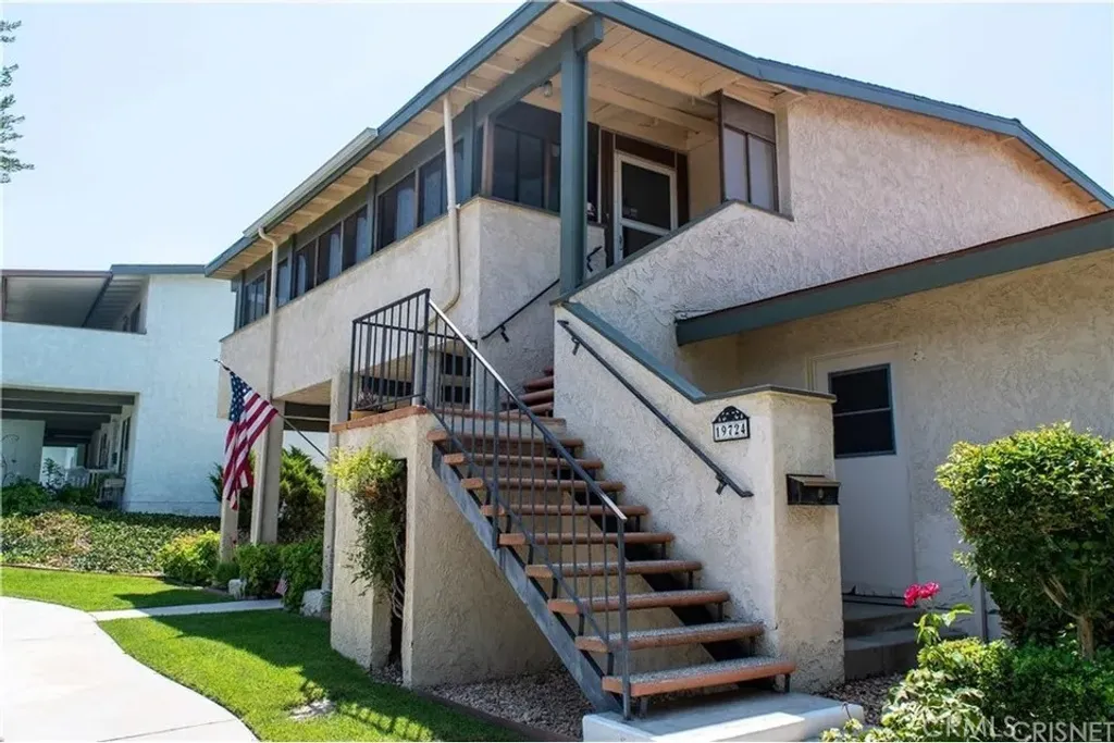 Additional image 4 of 19724 Avenue Of The Oaks, Newhall, CA 91321