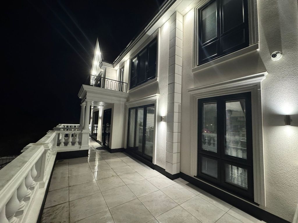 Additional image 83 of 4 bed detached house for saleOxford Road, Southport, Merseyside PR8