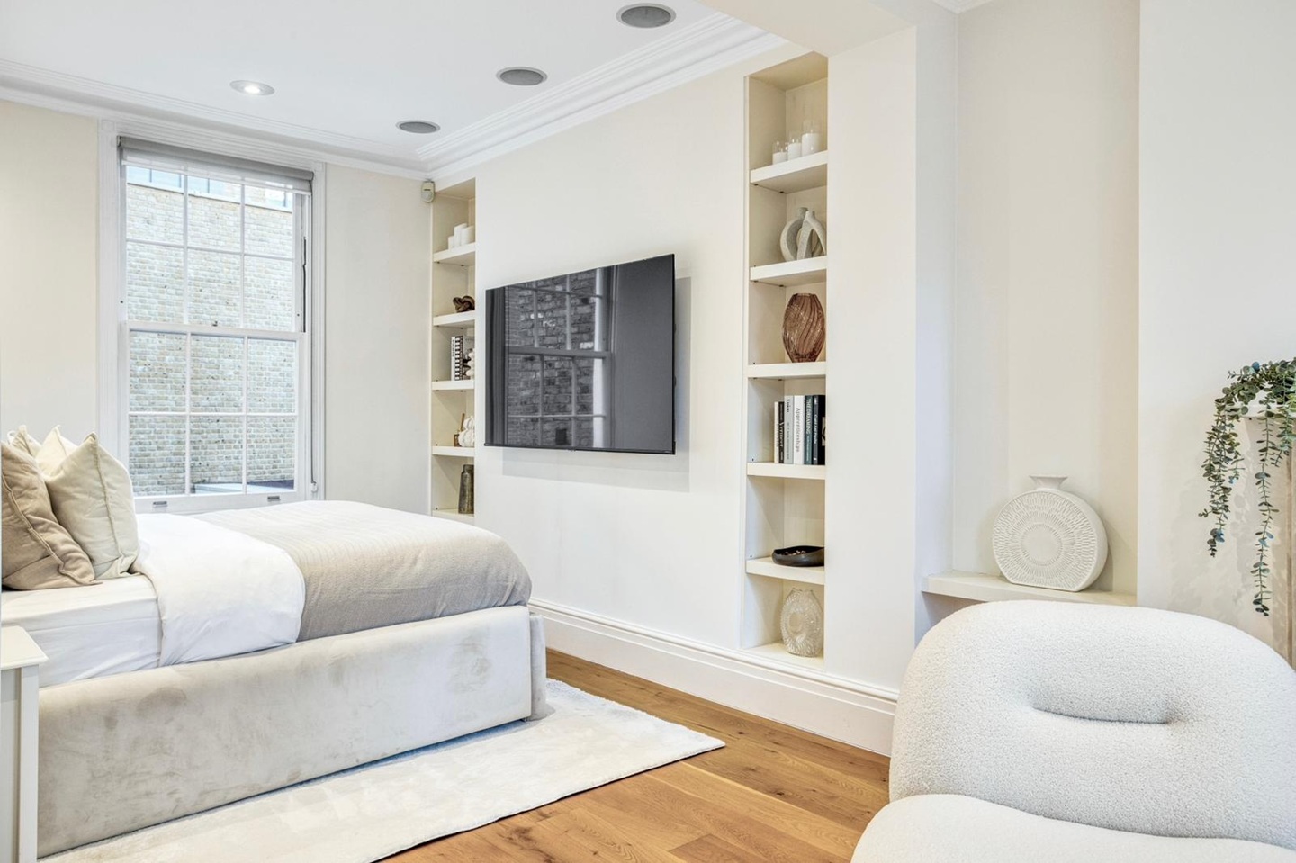 Additional image 2 of 6 Bed Terraced House, Brompton Road, SW1X, N1 7GU