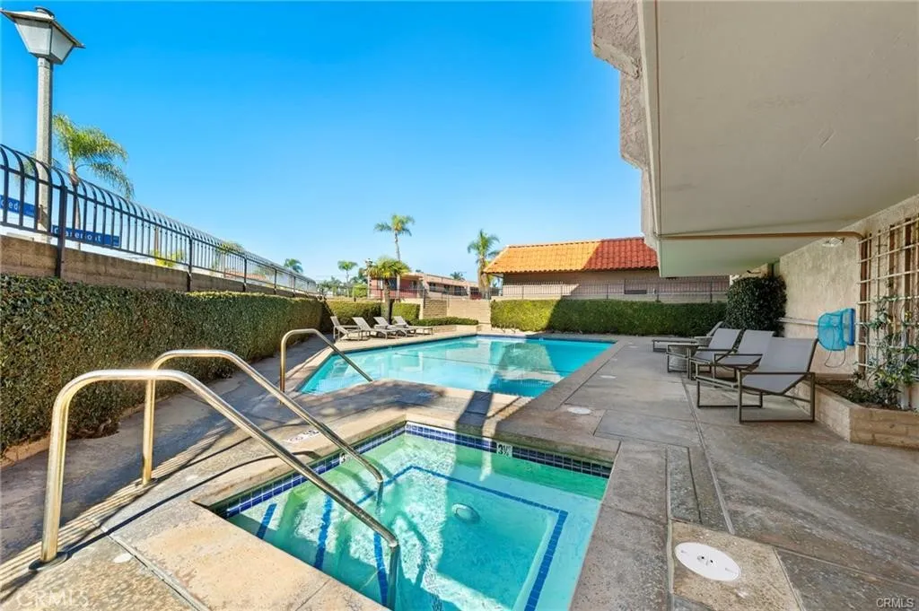 201 Bay Shore Ave Unit 309, Long Beach, CA 90803