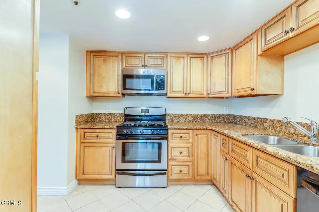 Additional image 10 of 625 Orange Grove Avenue Unit A, South Pasadena, CA 91030