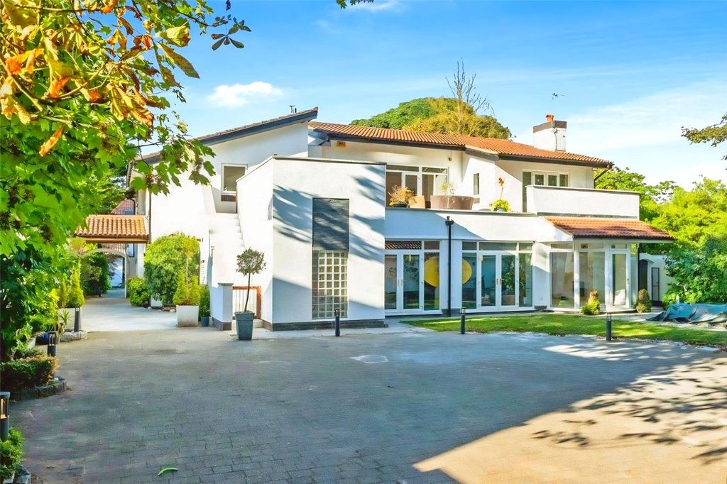 7 bed detached house for saleVictoria Road, Formby, Liverpool, Merseyside L37