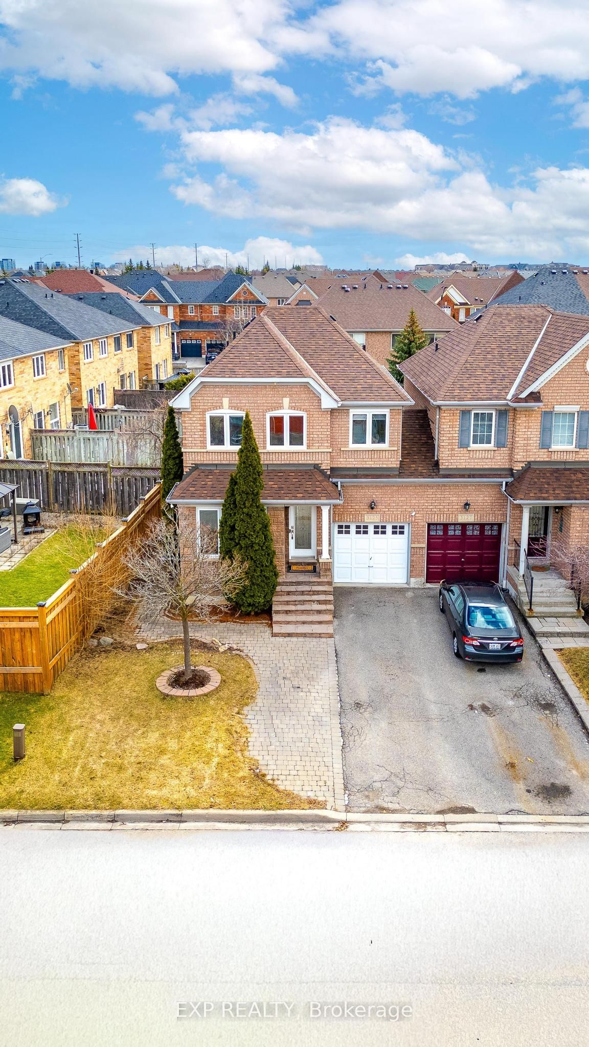 Additional image 2 of 3125 Caulfield Crescent, Mississauga, ON, L5M 6J8