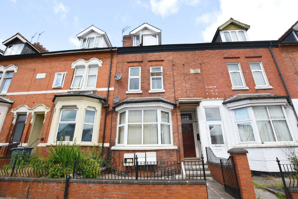 3 bed flat for saleEast Park Road, Evington, Leicester LE5