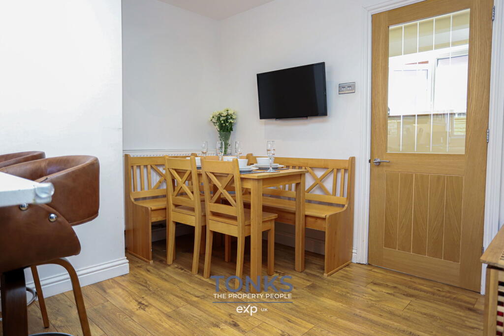 Additional image 6 of Hamilton Avenue, Halesowen, B62 8SZ