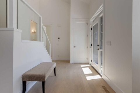 Additional image 8 of 90 Treeline Gardens SW, Calgary, AB, T2Y 0W6