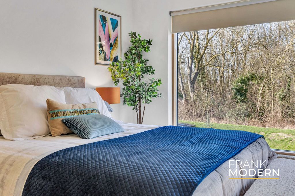 Additional image 30 of 5 bed detached house for saleBoundary Lane, Hampton Water PE7