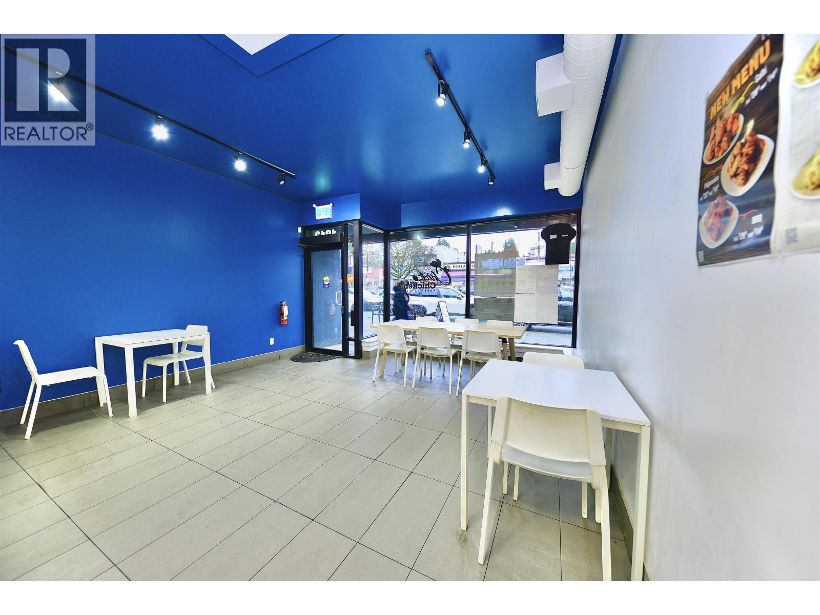 Additional image 4 of 1813 Lonsdale Avenue, North Vancouver, BC, V7M2J8