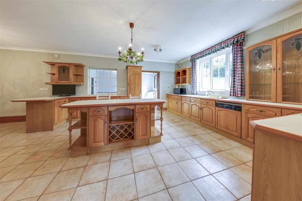 Additional image 16 of 6 bed detached house for saleBurnley Road, Loveclough, Rossendale - Over 10, 000Sqft Of Accommodation BB4