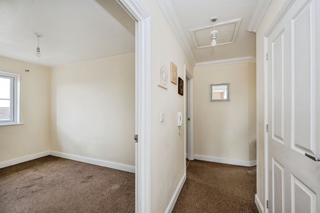 Additional image 5 of 2 bed flat for saleGeraint Jeremiah Close, Neath SA11